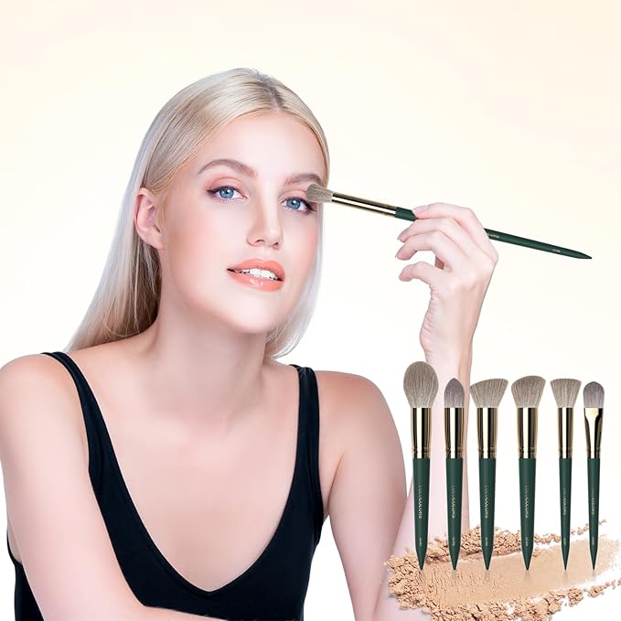 18-Piece Makeup Brush Set with Holder Case – Complete Makeup Brush Collection for Flawless Makeup Application -Soft Bristles (Green)