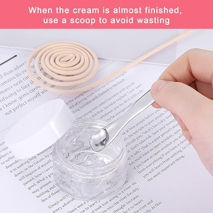 2 Pcs Mini Metal Cosmetic Spatula, Reusable Skin Care Spoon Beauty Scoop Spatula Multi-functional Facial Applicator Tool for Skin Care Creams Eye Cream Essences Beauty Accessories