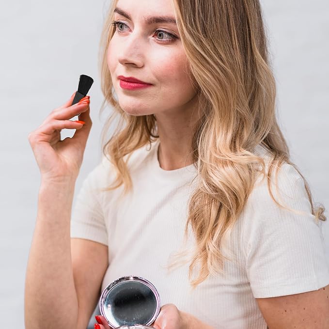 Disposable Cosmetic Brush for Women, 30 Pcs Mini Blush Brush Small Travel Makeup Applicator Portable Powder Brush for Loose Powder Foundation Brush Beauty Tool for Mixing Liquid, Cream