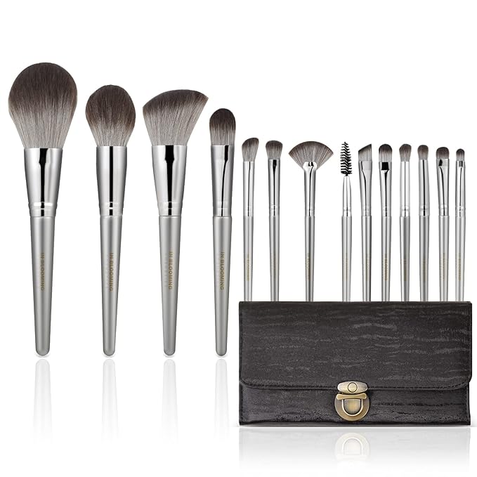 Makeup Brushes Set Makeup Foundation Brush Advanced Foundation Blush Contour Foundation Concealer Eye Shadow Brush Makeup Set (Silver)
