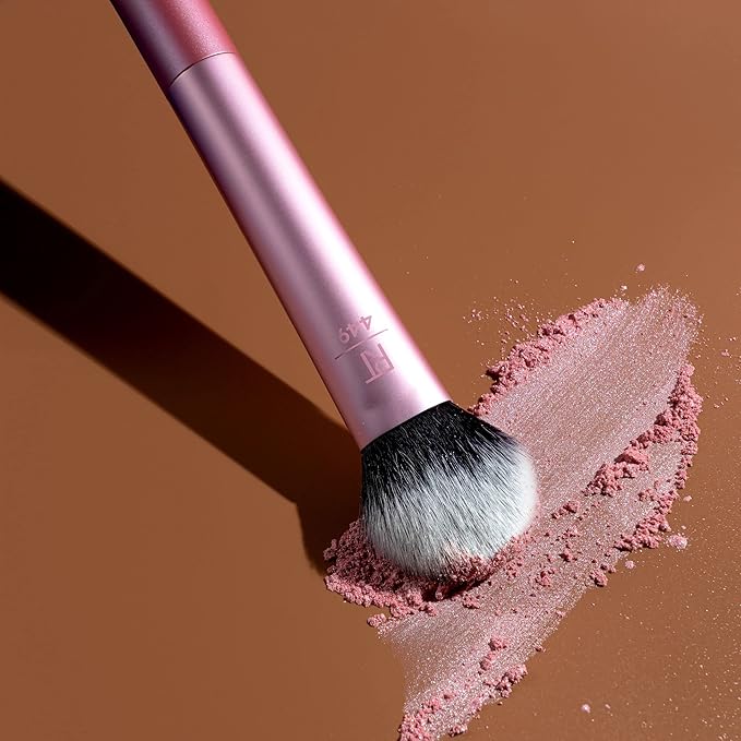 Real Techniques Tapered Cheek Makeup Brush, For Blush, Highlighter, Loose, Or Pressed Powder, Blush Brush With Synthetic Bristles, Precise Makeup Application, Aluminum Handle, Cruelty Free, 1 Count