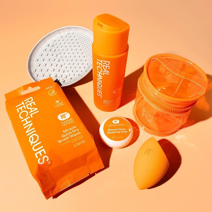 Real Techniques Miracle Blend + Cleanse 3 Piece Set, Makeup Sponge For Blending Foundation & Solid Soap For Deep Cleaning Sponges, Includes Travel Storage Tote, Cruelty-Free, & Latex-Free