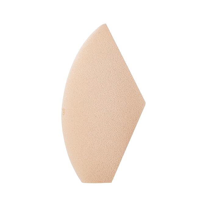 Real Techniques Makeupsaver Sponge, Makeup Blender Sponge For Liquid & Cream Formulations, Natural Finish & Reduces Makeup Waste, Targeted Application, Cruelty & Latex-Free, 1 Count