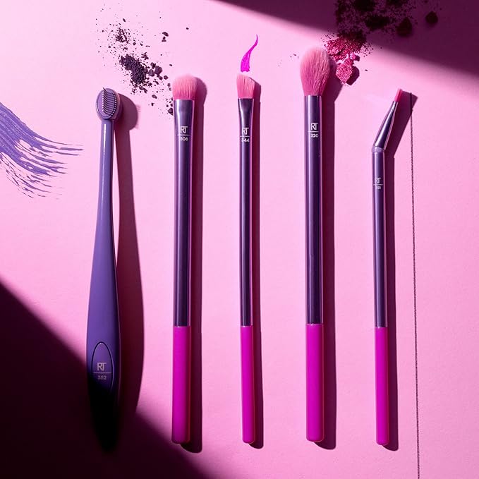 Real Techniques Eye Love Drama Makeup Brush Kit, Professional Eye Brush Set, Soft, Synthetic Bristles, Cosmetic Brushes For Eyeshadow, Eyebrow, Blending, Brows, and Eyelashes, 5 Piece Set