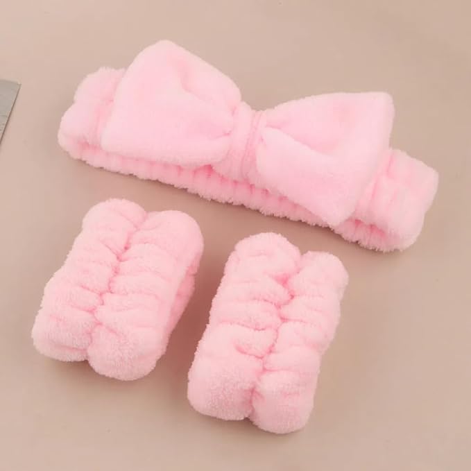 25Pcs Makeup Brush Sets with Wristbands and Headband, Including 14Pcs Makeup Brushes, 3Pcs Blender Sponge, 4Pcs Powder Puffs, Multi-functional Makeup Tool Set for Women and Girls (Pink)