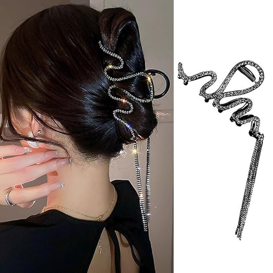 1 Pack Snake Hair Claw Clips Metal Black Crystal Rhinestone Hair Clips with Tassel Pendant Design Hair Accessories Strong Hold Large Hair Catch Jaw Clips Y2k Punk Hair Barrette Hairpins for Women Girl