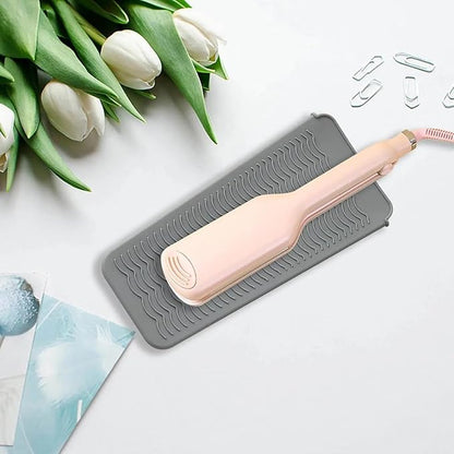 2 Heat Resistant Silicone Mat with Hanging Hole, Straightener Heat Resistant Travel Mat & Pouch for Curling Iron, Flat Iron and Other Hot Hair Styling Tools, 11 x 5 in, Gray