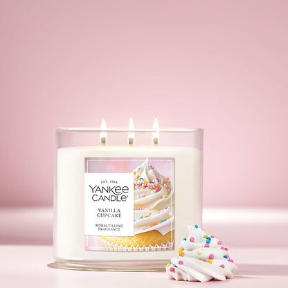 Yankee Candle 3 Wick Candle Jar, Scented Candle with up to 40 Hours of Burn Time, Soy Wax Blend for Consistent Long Lasting Scent from First to Last Burn, Vanilla Cupcake