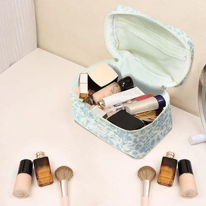1pc Large Makeup Bag, Cute Cosmetic Bag for Women Girls, Floral Coquette Aesthetic Toiletry Bag, Travel Make Up Organizer Bag (Large Flower)
