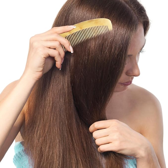 1Pc Brown Natural Ox Horn Comb of Hair No Static Health Care Hair Brush Hairdressing Comb for Hair, Styling Tools and Appliances Hair Care