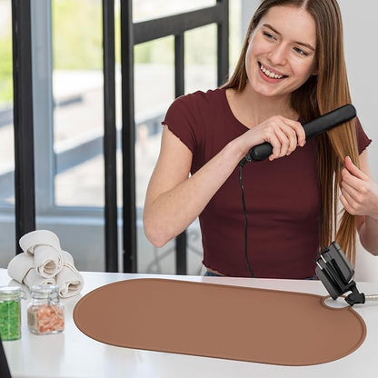 Noverlife Silicone Makeup Mat, Heat Resistant Vanity Protector Mat, Large Curling Iron Pad Protector for Vanity Top, No Slip Hot Tools Mat, Foldable Vanity Mat for Makeup Hair Styling Tool, 19.6"x9.8"