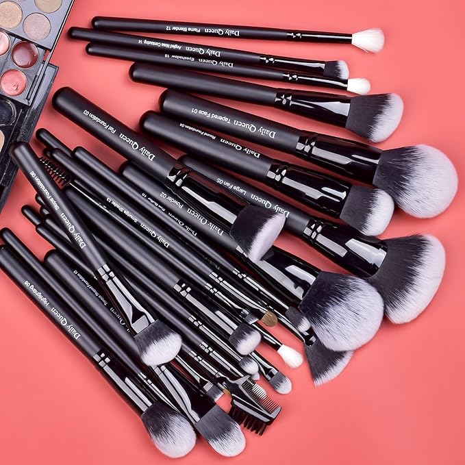 29pcs Black Professional Makeup Brush Set Kabuki Powder Concealers Eye shadows Blush Eyeliner Eyebrow Contour Eye blending Brushes